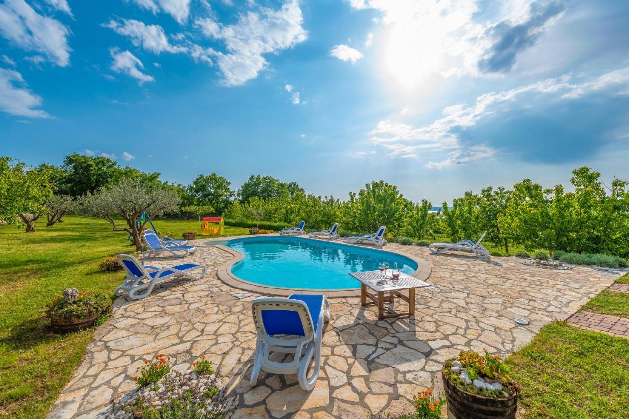 Villa Marija Krusevo  Luaran gambar