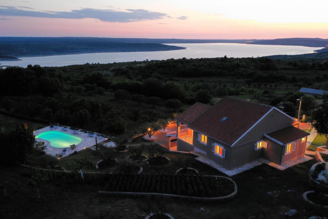 Villa Marija Krusevo  Luaran gambar