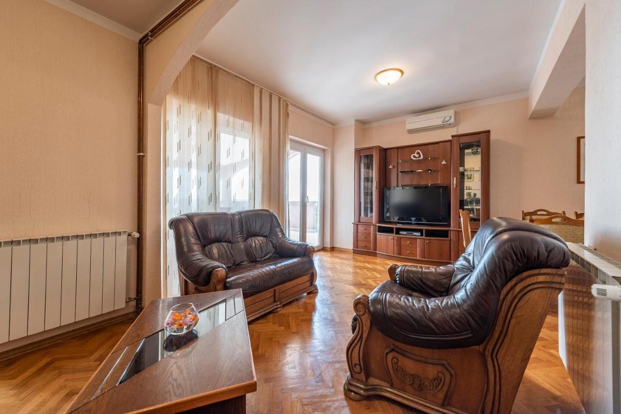 Villa Marija Krusevo  Luaran gambar